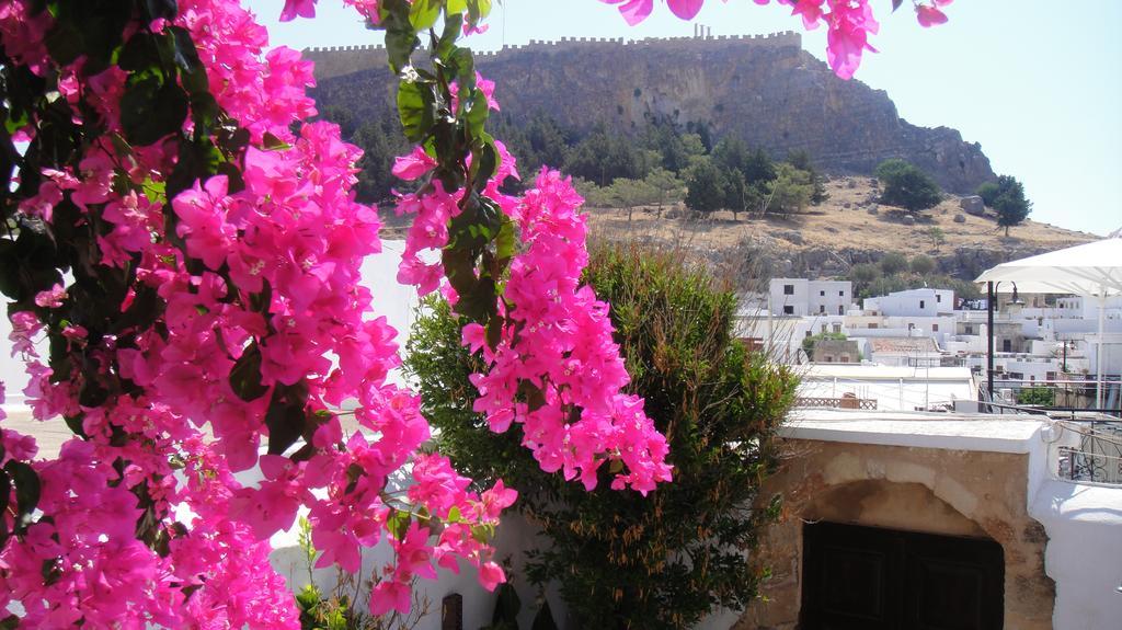 Villa Aphrodite Lindos Suites ภายนอก รูปภาพ